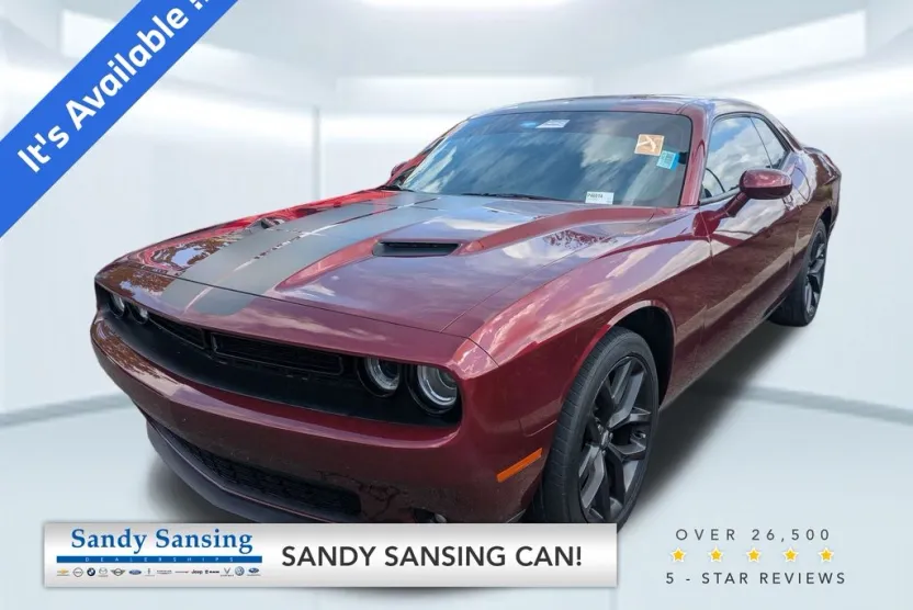 2021 Dodge Challenger SXT photo 1