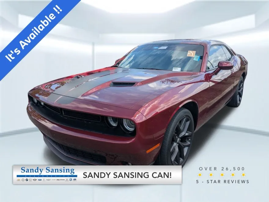 2021 Dodge Challenger SXT photo 1