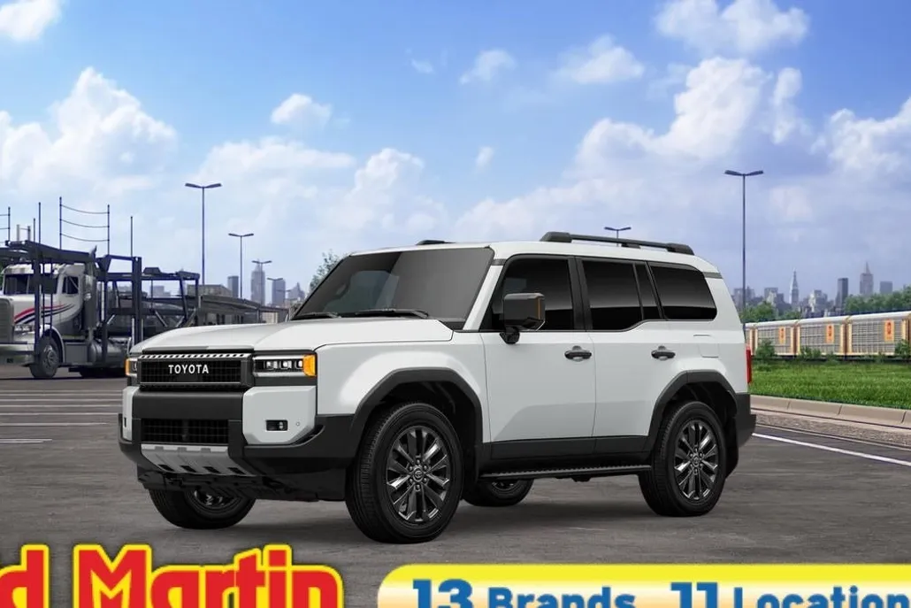 2025 Toyota Land Cruiser photo 1