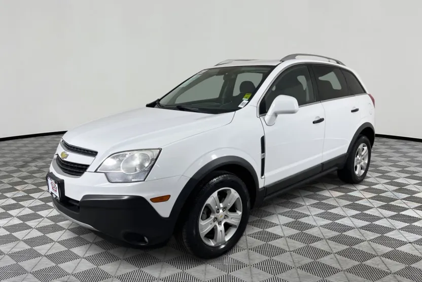 2014 Chevrolet Captiva Sport photo 1