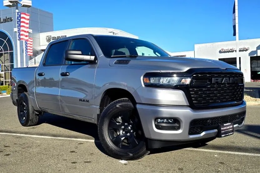 2025 Ram 1500 Tradesman photo 1