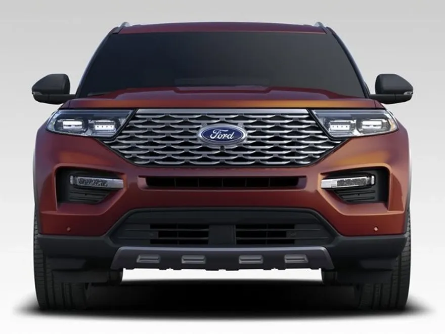 2023 Ford Explorer ST-Line photo 1