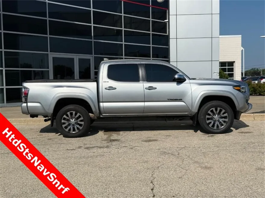 2023 Toyota Tacoma Limited photo 1