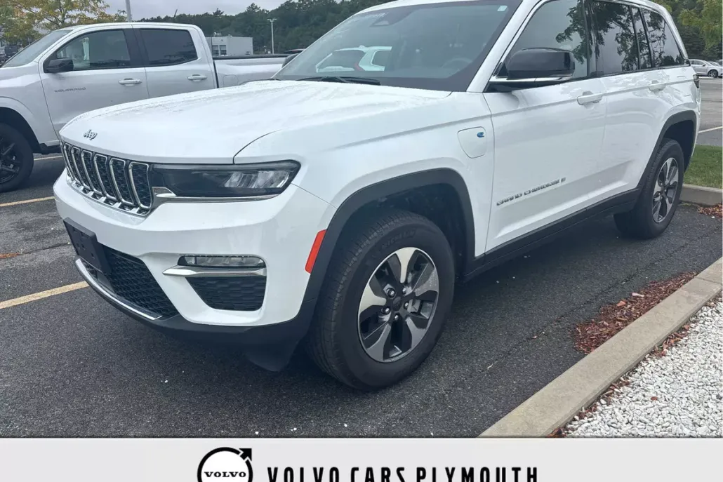 2022 Jeep Cherokee Limited 4xe photo 1