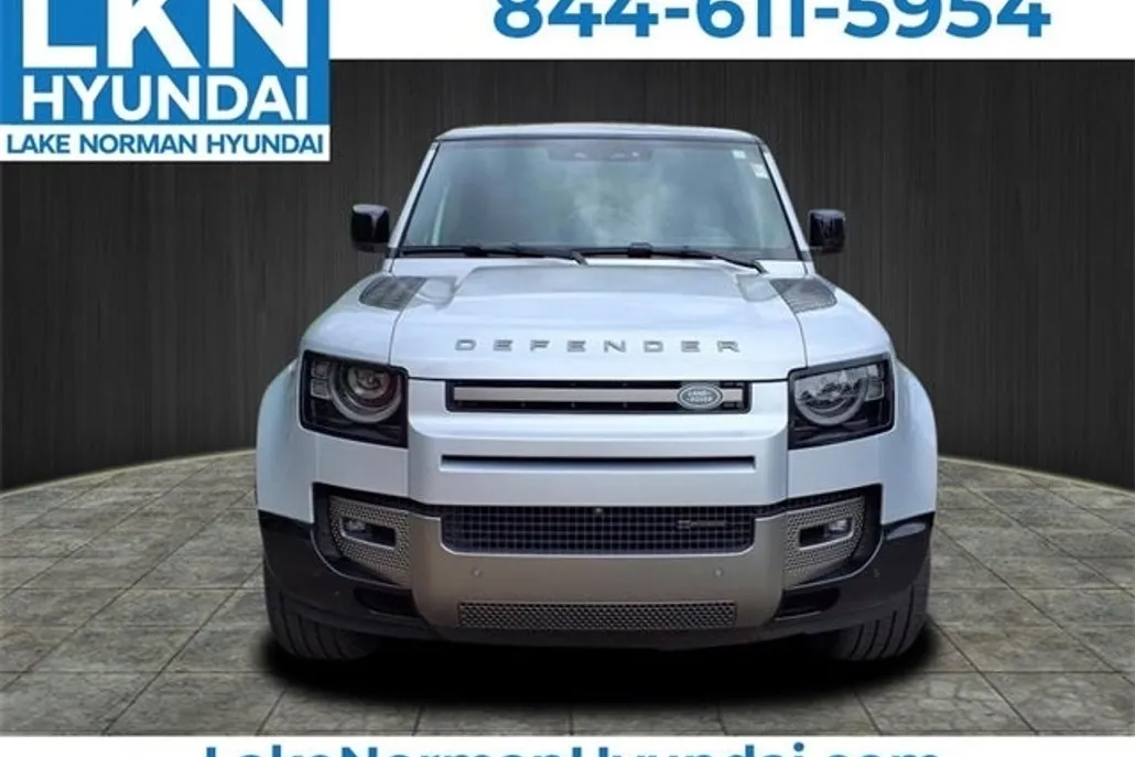 2023 Land Rover Defender X-Dynamic SE photo 1