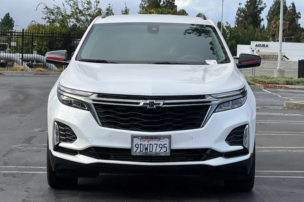 2022 Chevrolet Equinox Premier photo 1