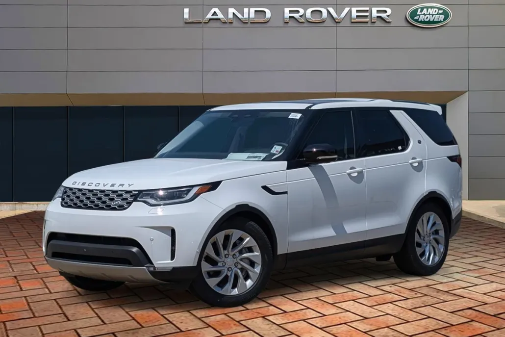 2025 Land Rover Discovery S photo 1