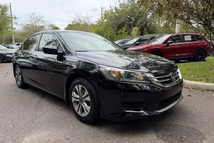 2014 Honda Accord LX photo 1