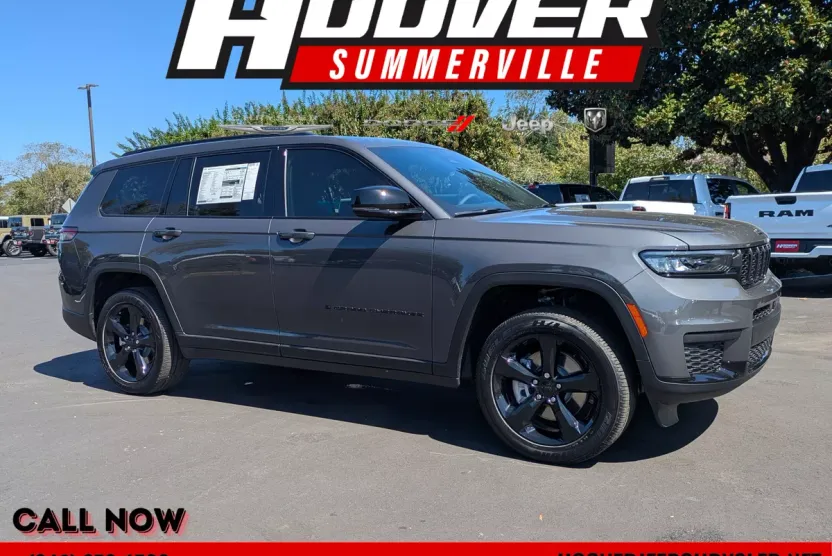 2025 Jeep Grand Cherokee Laredo Sport Altitude X photo 1