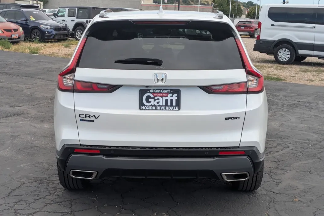 2026 Honda CR-V Hybrid Sport-L photo 1