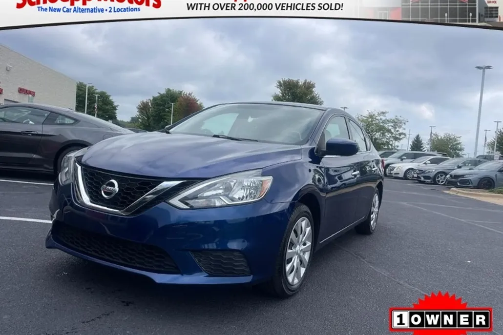 2017 Nissan Sentra SV photo 1