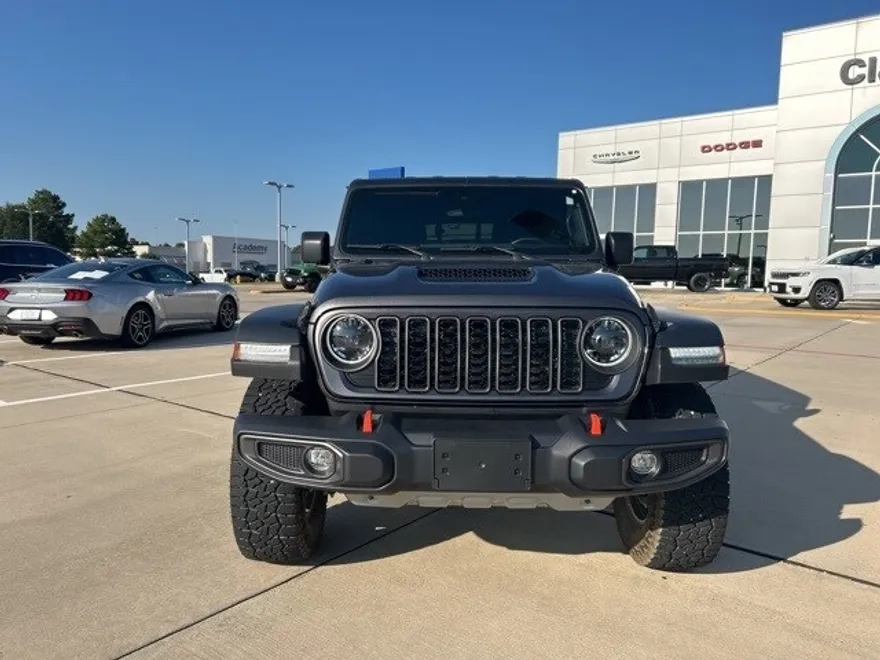 2024 Jeep Gladiator Mojave photo 1