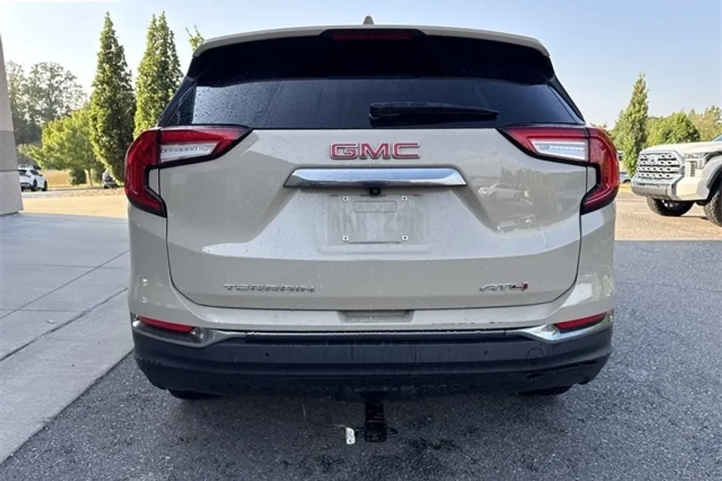 2022 Gmc Terrain AT4 photo 1