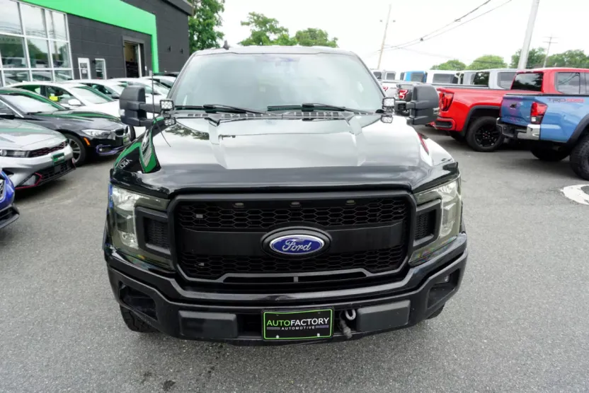 2019 Ford F-150 XLT photo 1