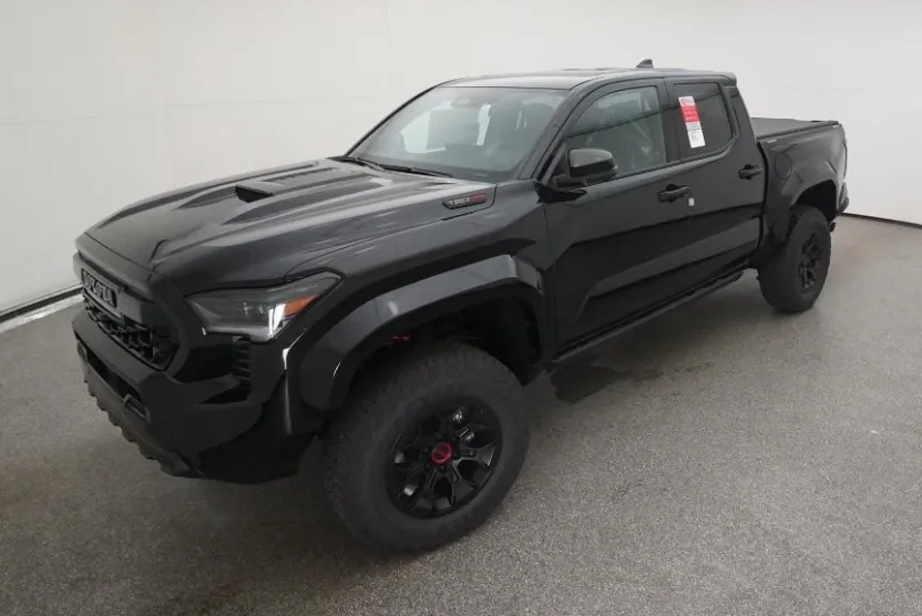 2025 Toyota Tacoma TRD Pro 4x4 Double Cab photo 1