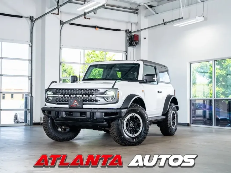 2022 Ford Bronco Badlands photo 1