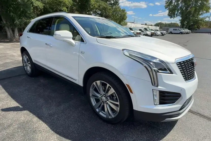 2024 Cadillac XT5 Premium Luxury photo 1