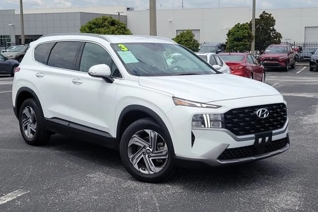 2023 Hyundai Santa Fe SEL photo 1