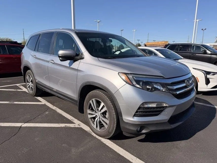 2017 Honda Pilot EX-L photo 1