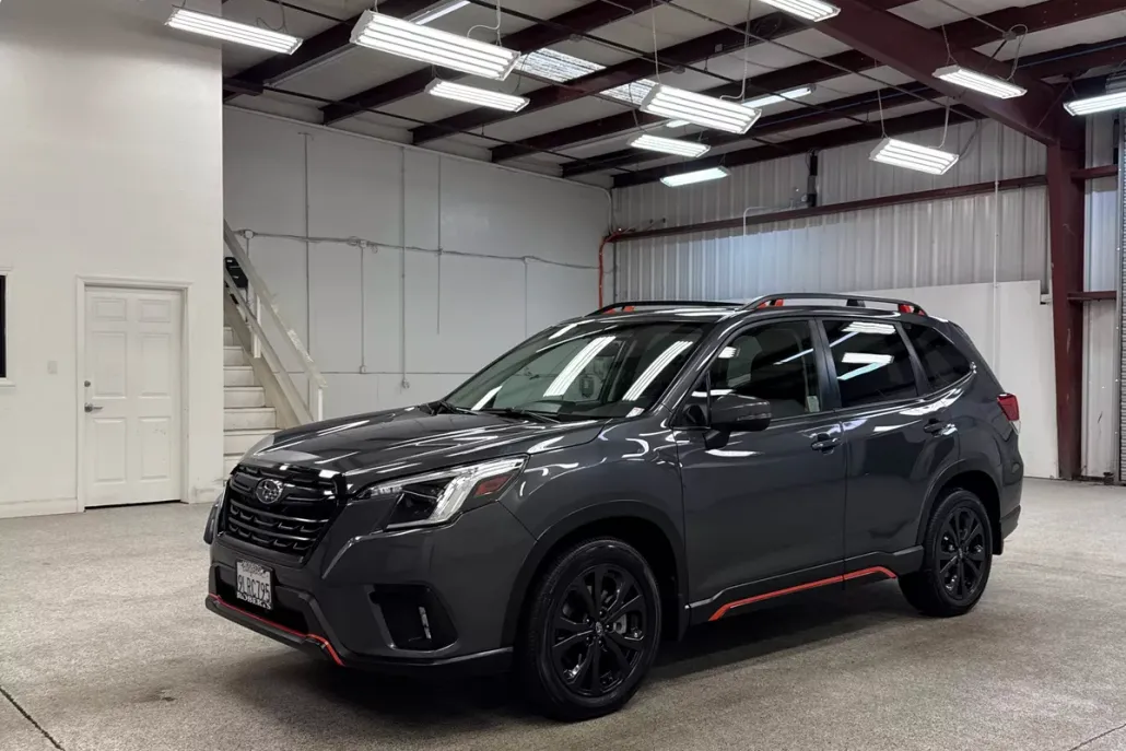 2024 Subaru Forester Sport photo 1