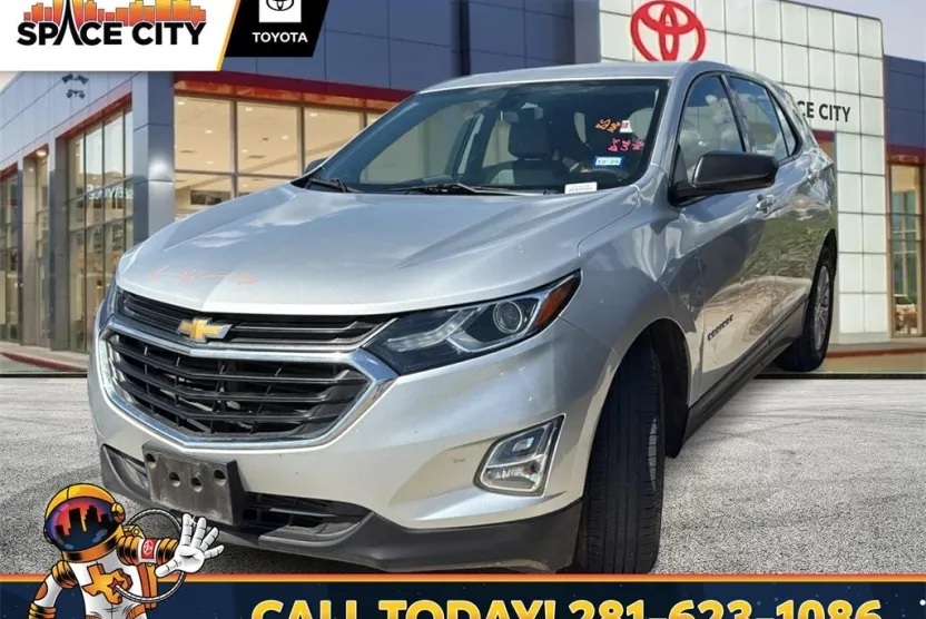 2018 Chevrolet Equinox LS photo 1