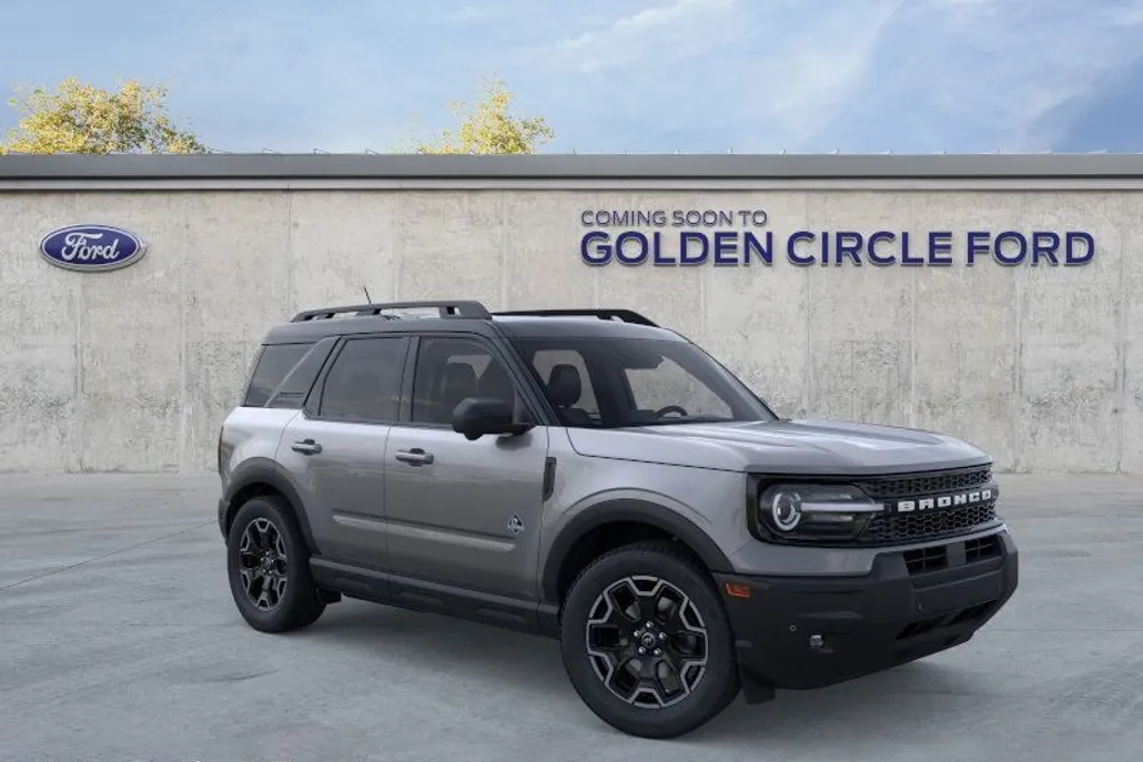 2025 Ford Bronco Sport Outer Banks photo 1