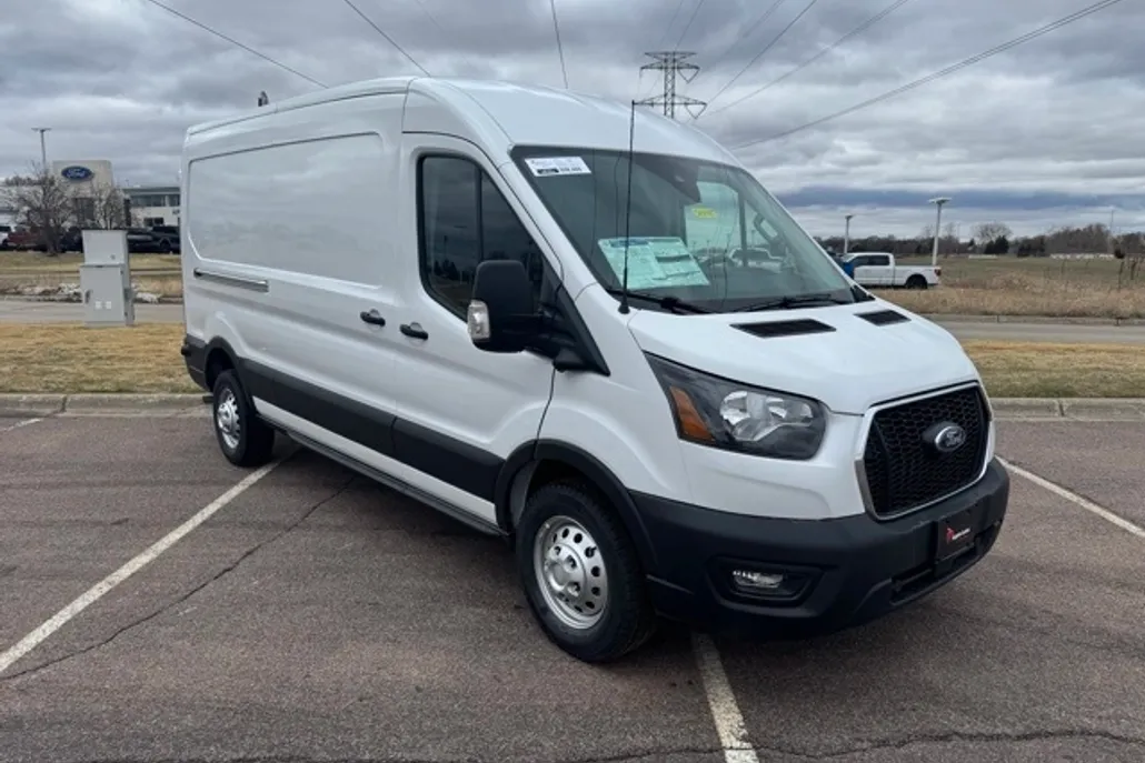 2025 Ford Transit photo 1