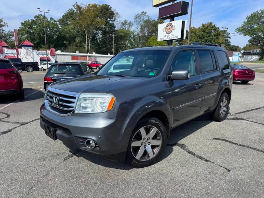 2013 Honda Pilot Touring photo 1