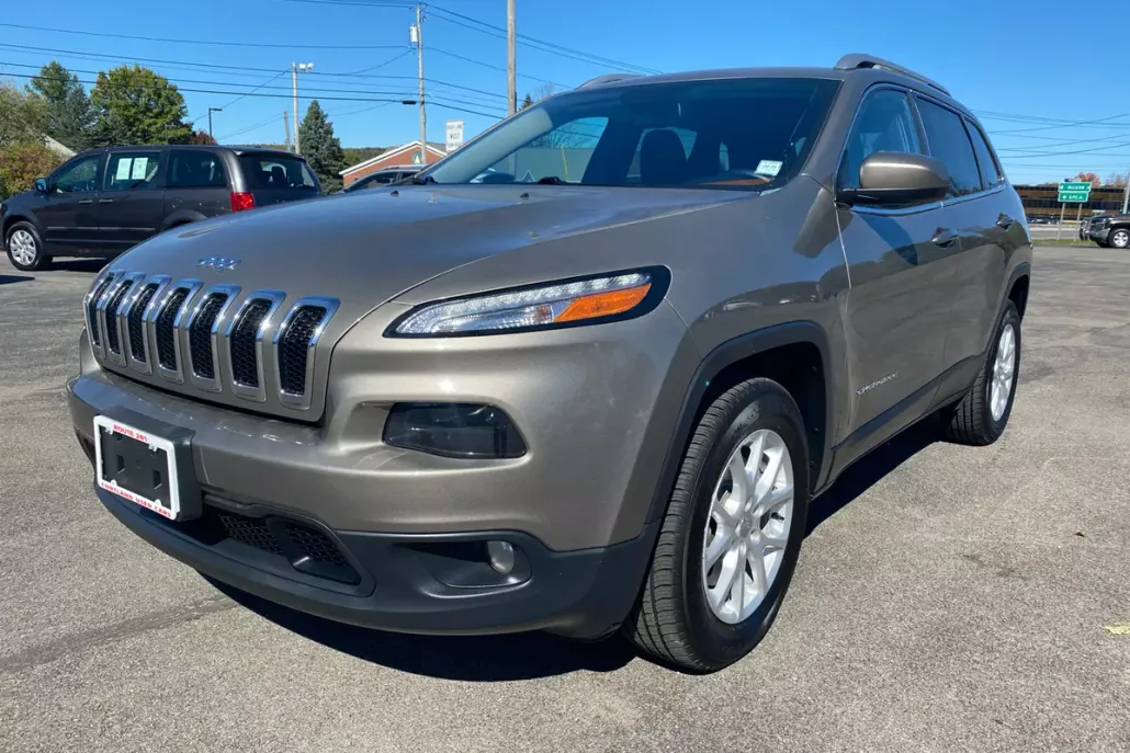 2017 Jeep Cherokee Latitude photo 1