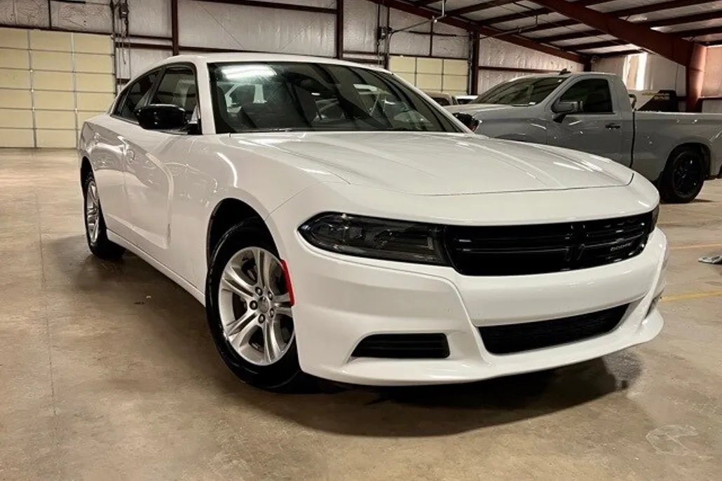2023 Dodge Charger SXT photo 1
