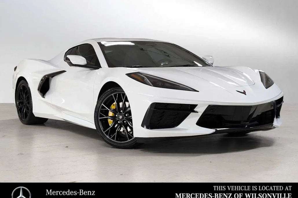 2025 Chevrolet Corvette 2LT photo 1