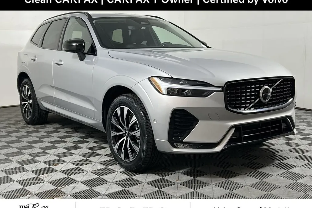 2025 Volvo XC60 B5 Plus photo 1