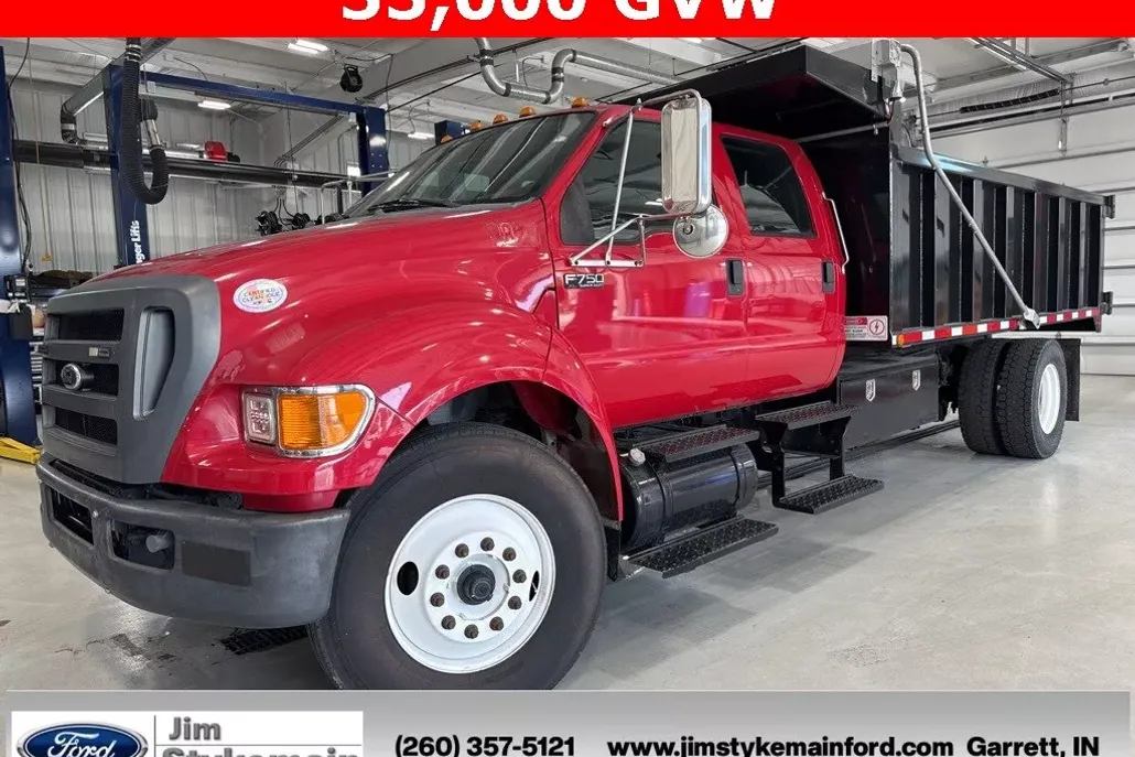 2012 Ford F-750 SuperCab XL photo 1