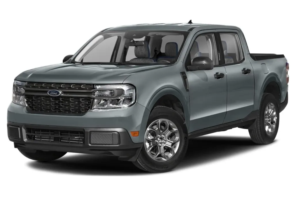 2023 Ford Maverick XLT photo 1