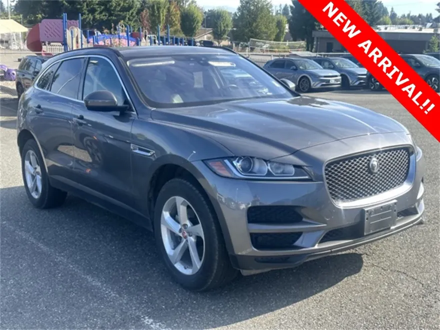 2019 Jaguar F-PACE Premium photo 1
