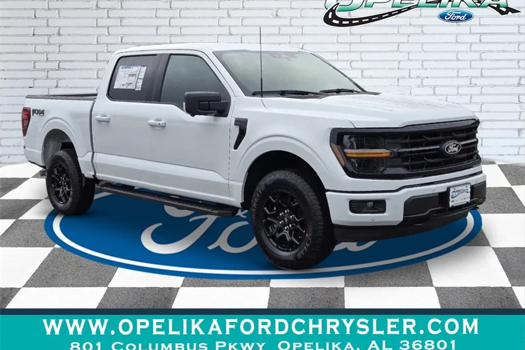 2024 Ford F-150 XLT photo 1