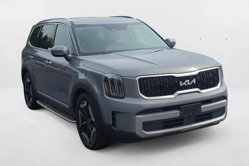 2023 Kia Telluride EX photo 1
