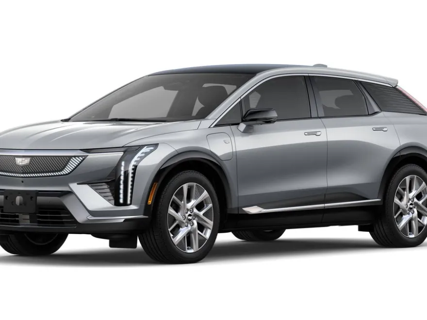 2025 Cadillac Optiq Luxury photo 1