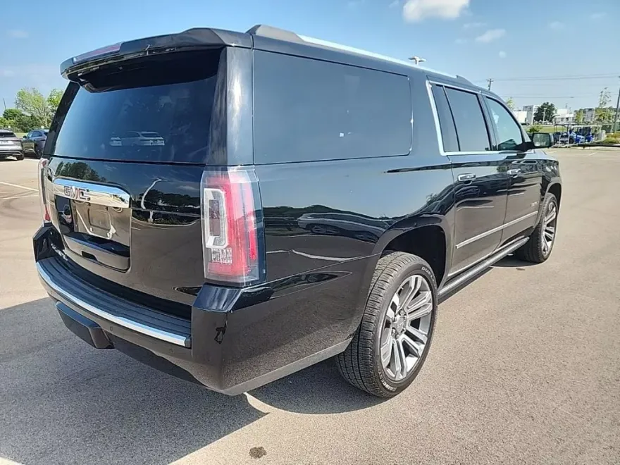 2020 Gmc Yukon XL Denali photo 1
