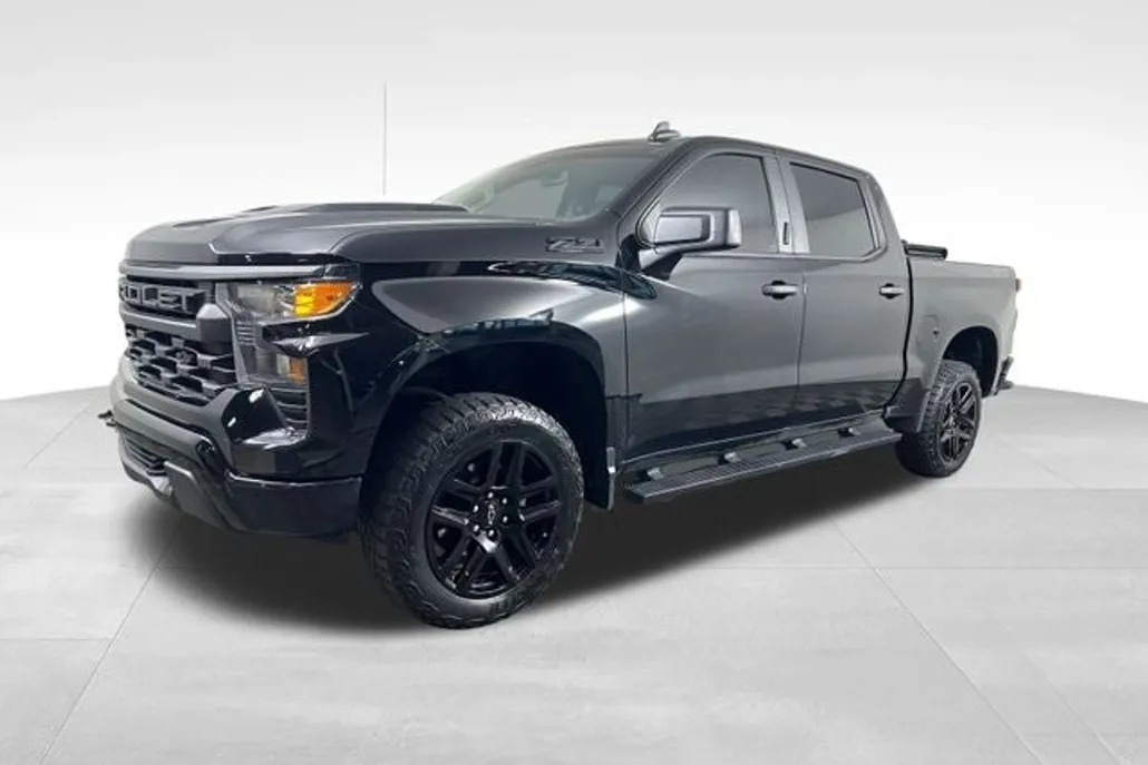 2022 Chevrolet Silverado 1500 Custom Trail Boss photo 1