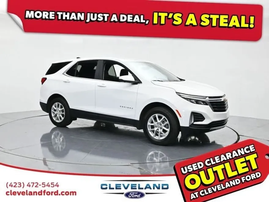 2024 Chevrolet Equinox LT photo 1
