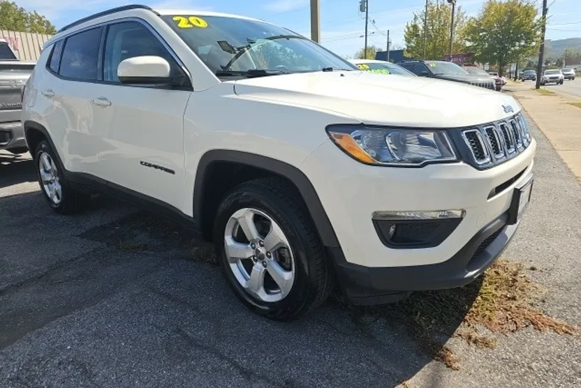 2020 Jeep Compass Latitude photo 1