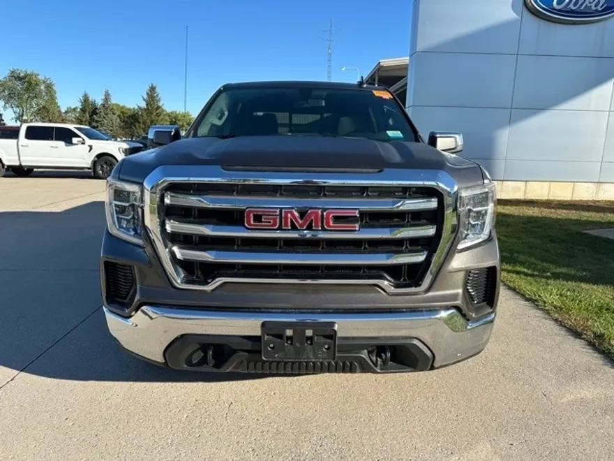 2019 Gmc Sierra 1500 SLE photo 1