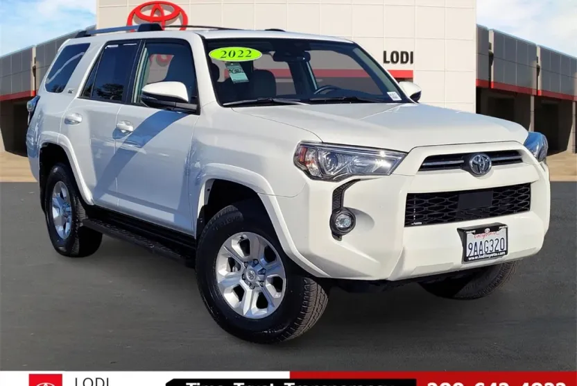 2022 Toyota 4Runner SR5 Premium photo 1