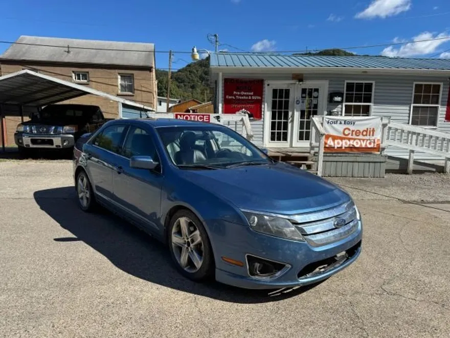 2010 Ford Fusion Sport photo 1