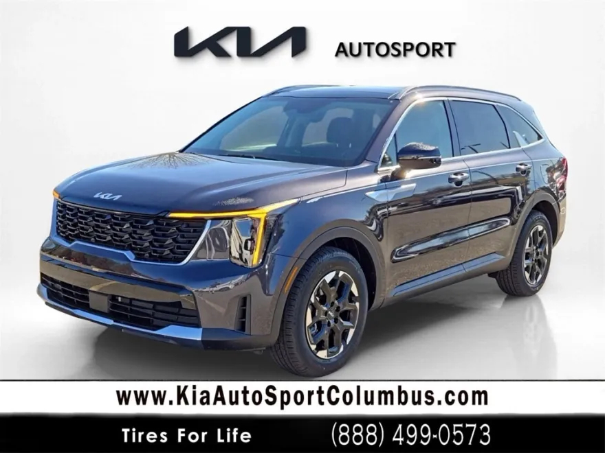 2025 Kia Sorento S photo 1