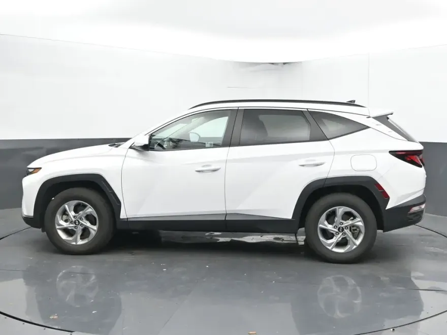 2024 Hyundai Tucson SEL photo 1