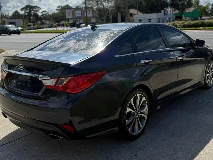2014 Hyundai Sonata SE Limited photo 1
