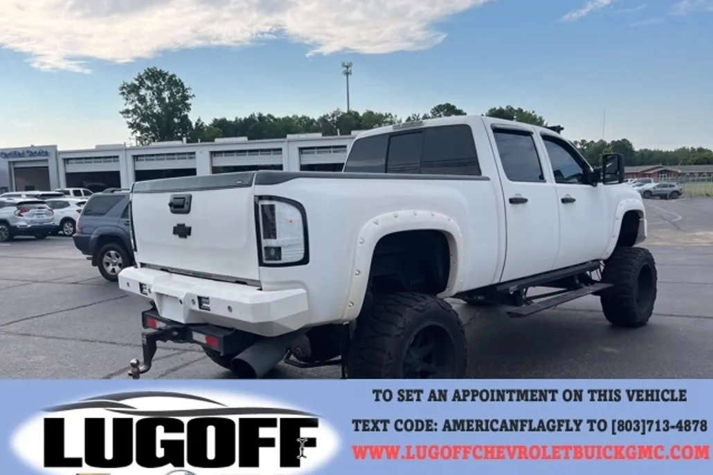2013 Chevrolet Silverado 2500HD LT photo 1