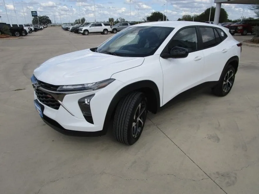 2026 Chevrolet Trax photo 1